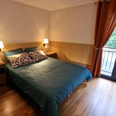 La Maison De Chateau Trompette بيت للعطل